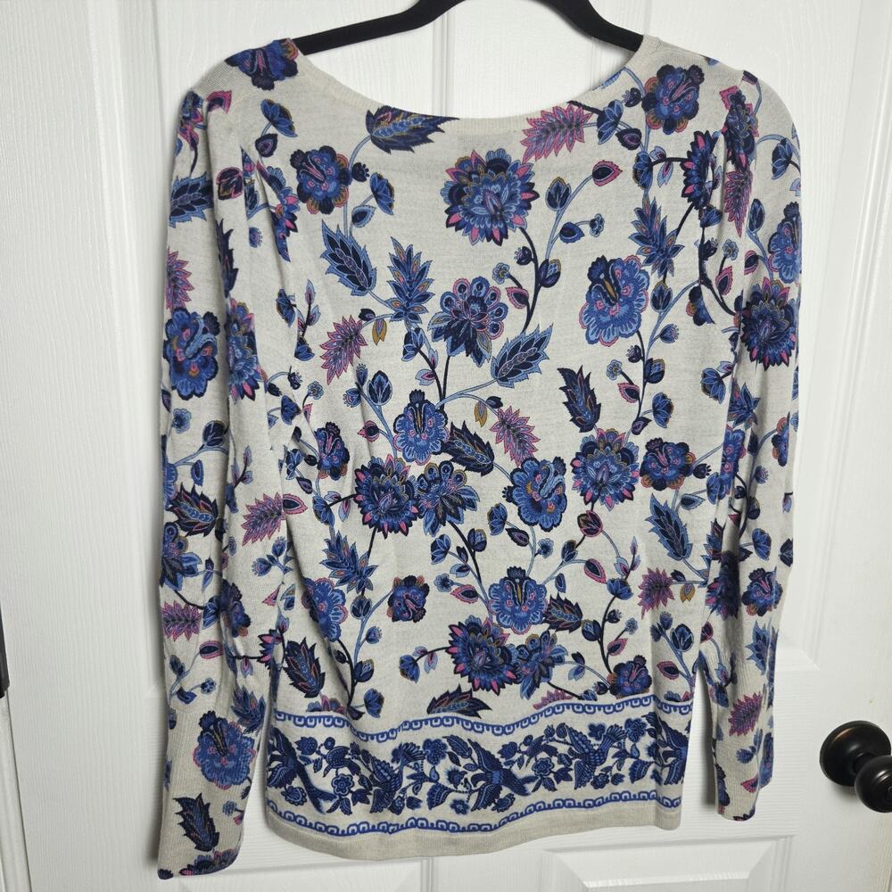 Talbots Sweater Womens M Gray Merino Wool Floral Print Crewneck Lightweight Knit - Picture 5 of 9